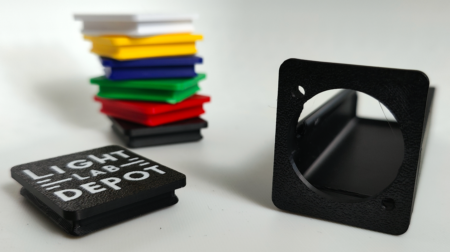 MCB Frontplate Neutrik NAC3MPX-TOP, x4