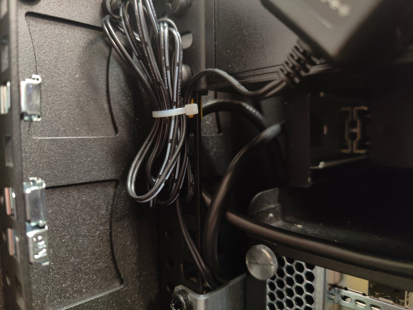 Ziptie Rack Organizer, x100